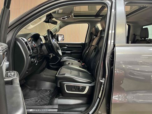 Used 2022 RAM 1500 Laramie RWD image 4