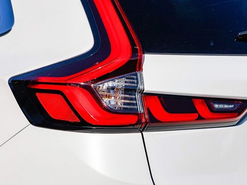Used 2026 Honda CR-V EX image 8