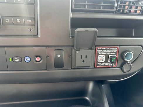 New 2026 Chevrolet Express 4500 w/ Power Convenience Package RWD image 13