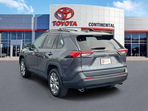 Certified 2021 Toyota RAV4 XLE Premium AWD/4WD image 4