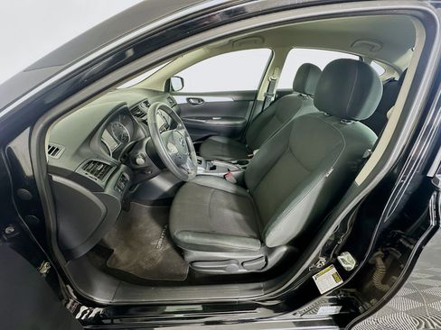 Used 2019 Nissan Sentra S image 13