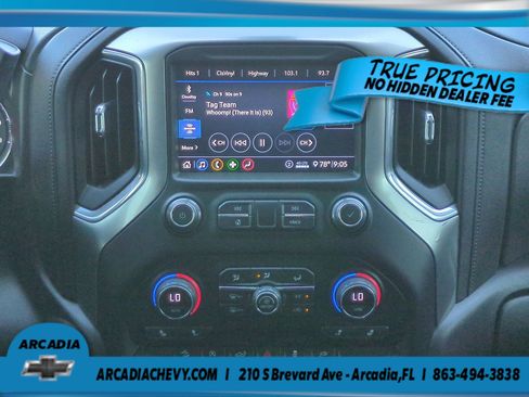 Used 2020 Chevrolet Silverado 1500 RST AWD/4WD image 17