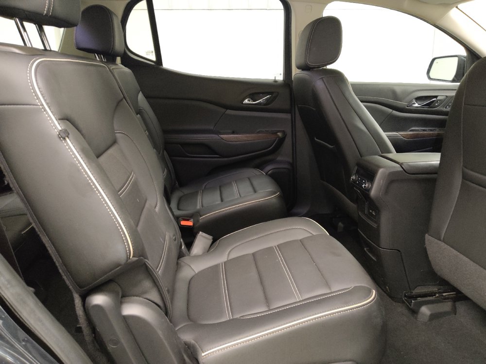 Used 2021 GMC Acadia Denali w/ Denali Technology Package FWD image 19