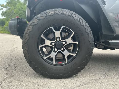 Used 2018 Jeep Wrangler Unlimited Rubicon AWD/4WD image 7