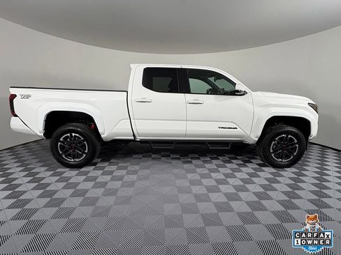 Used 2026 Toyota Tacoma TRD Sport w/ TRD Sport Upgrade Package AWD/4WD image 7