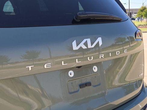 Certified 2024 Kia Telluride EX X-Line AWD/4WD image 11
