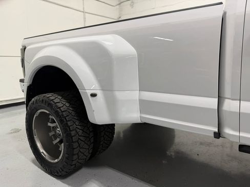 Used 2020 Ford F350 Lariat w/ Lariat Ultimate Package image 24