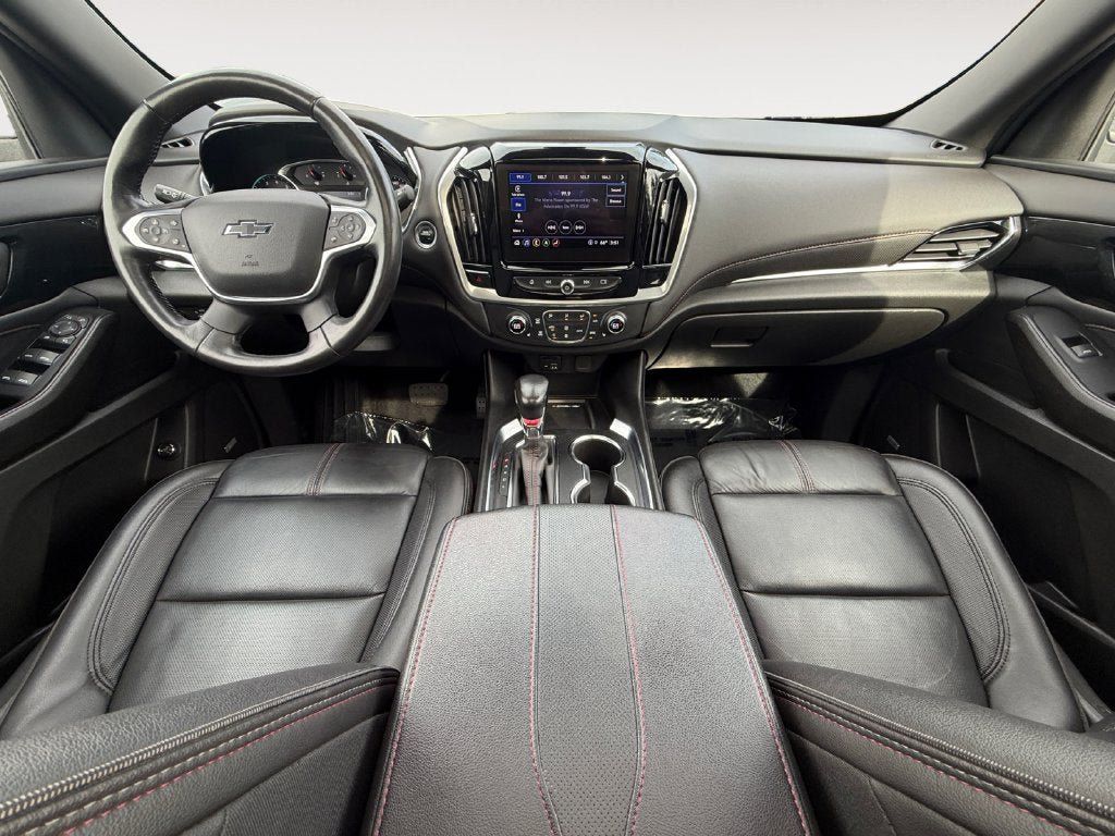 Used 2022 Chevrolet Traverse RS AWD/4WD image 12