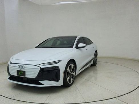 Used 2025 Audi A6 e-tron Premium w/ Convenience Package image 63