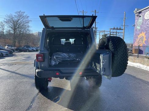 Certified 2024 Jeep Wrangler Unlimited Rubicon image 13