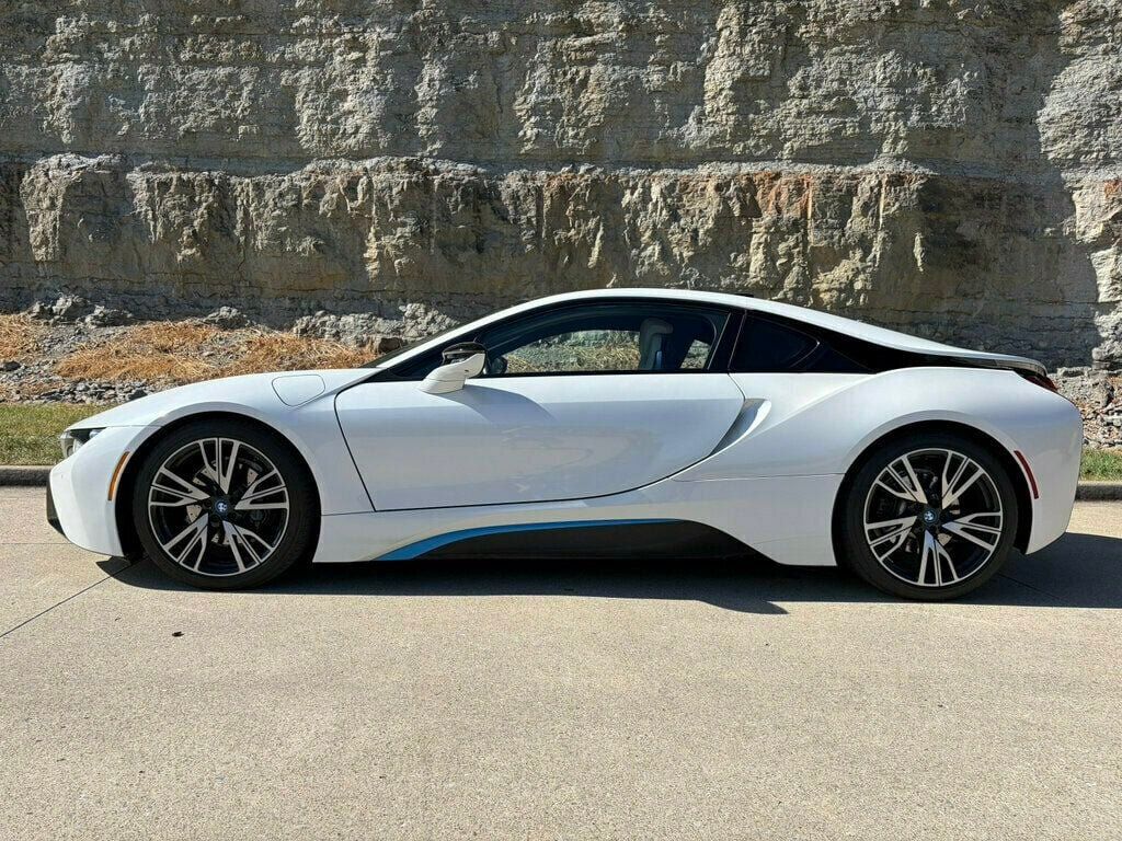 Used 2015 BMW i8 AWD/4WD image 4