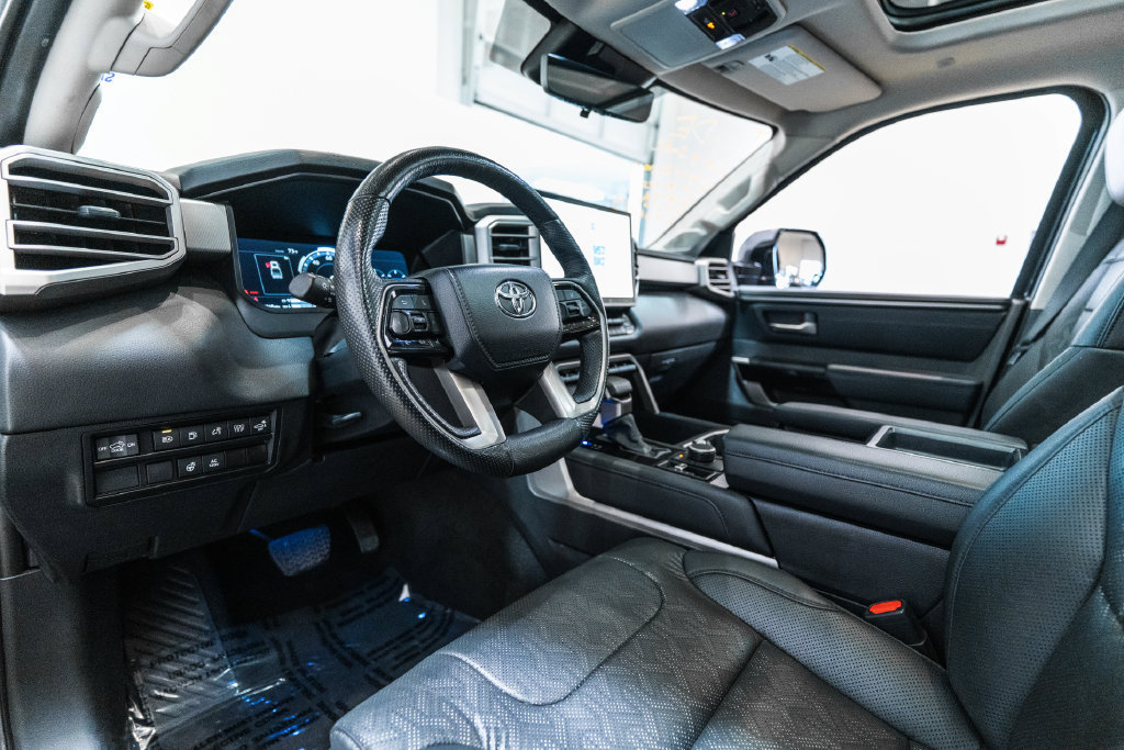 Certified 2024 Toyota Tundra Limited AWD/4WD image 4