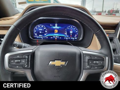 Used 2024 Chevrolet Suburban Premier image 10