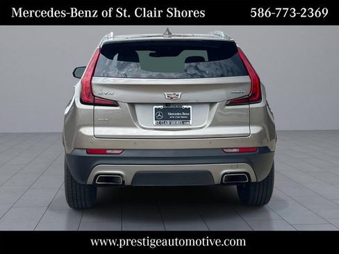 Used 2023 Cadillac XT4 Premium Luxury w/ Cold Weather Package AWD/4WD image 5