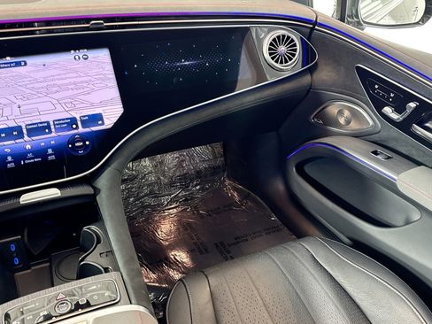 Certified 2024 Mercedes-Benz EQS 580 4MATIC Sedan image 22