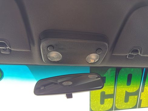 Used 2007 Ford Mustang Coupe image 13