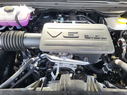 New 2026 RAM 1500 Big Horn w/ Night Edition image 32