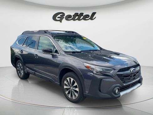 Used 2023 Subaru Outback Limited AWD/4WD image 3