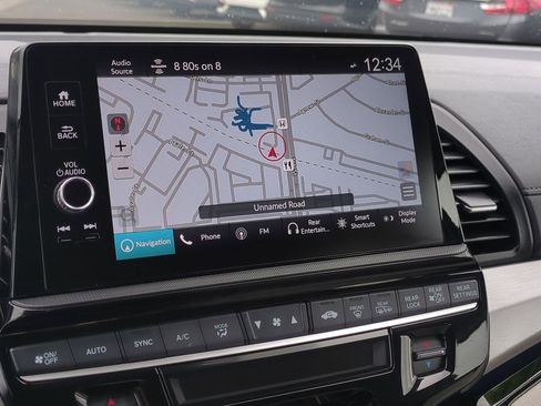 Certified 2025 Honda Odyssey Touring image 17