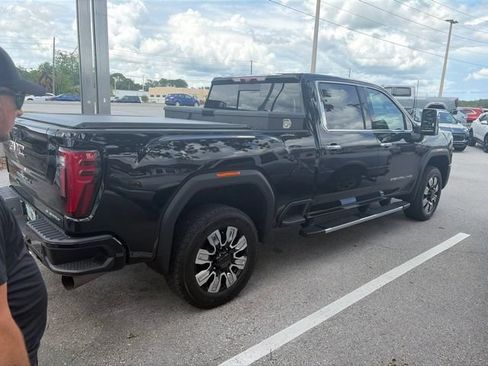 Certified 2024 GMC Sierra 2500 Denali w/ Denali Reserve Package AWD/4WD image 2