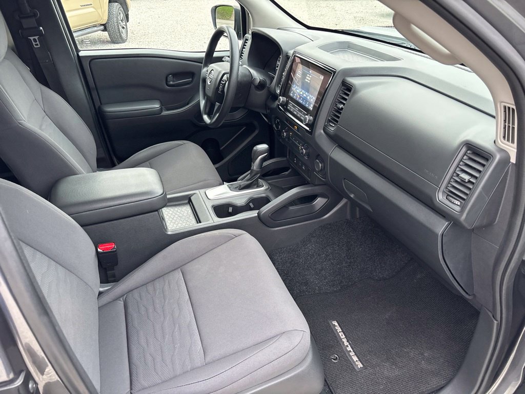 Used 2022 Nissan Frontier S w/ Technology Package AWD/4WD image 11