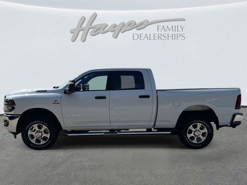 Used 2025 RAM 2500 Big Horn image 40
