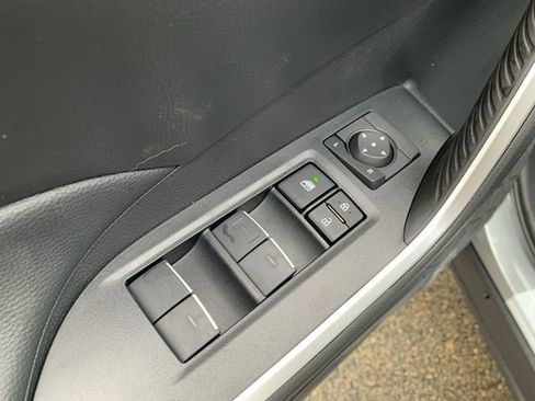 New 2025 Toyota RAV4 XLE Premium image 18