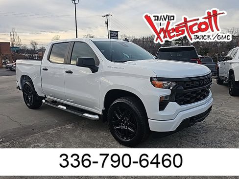 Certified 2025 Chevrolet Silverado 1500 Custom image 1