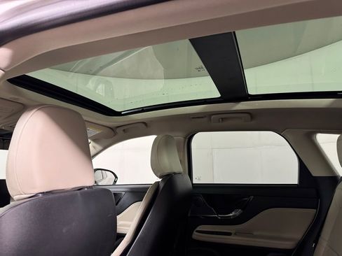 New 2026 Lincoln Corsair Premiere image 55