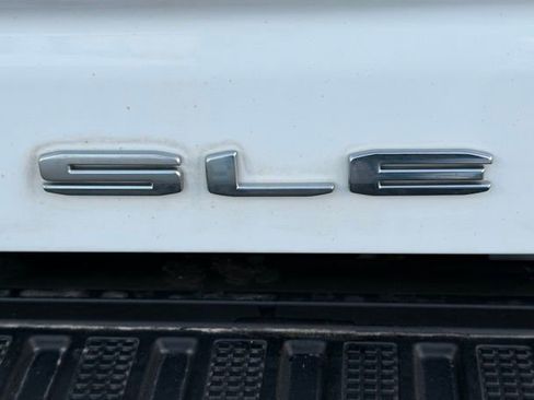 Used 2021 GMC Sierra 3500 SLE w/ SLE Convenience Package image 21