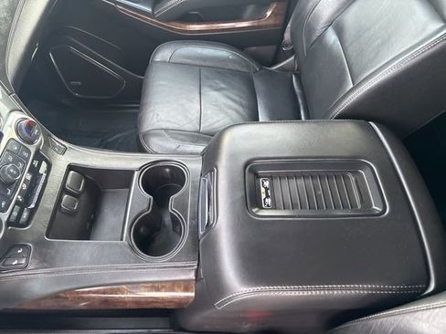 Used 2017 Chevrolet Tahoe LT image 17