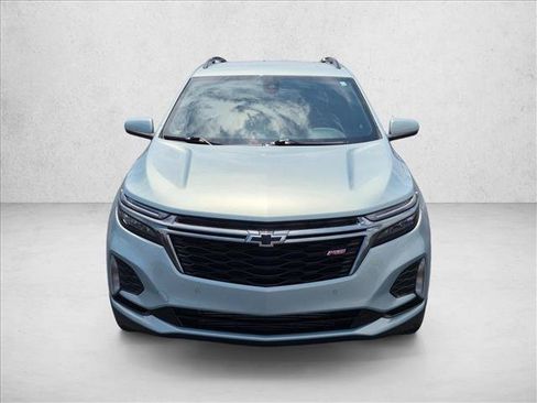 Used 2022 Chevrolet Equinox RS FWD image 2