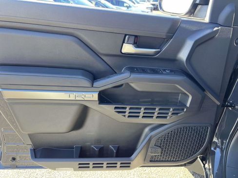 Used 2024 Toyota Tacoma TRD Sport image 24