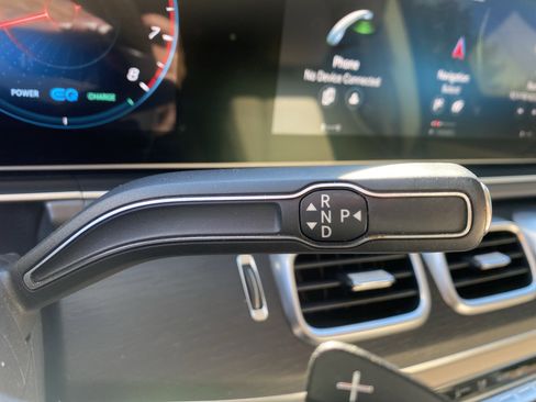 Used 2020 Mercedes-Benz GLS 580 4MATIC image 39