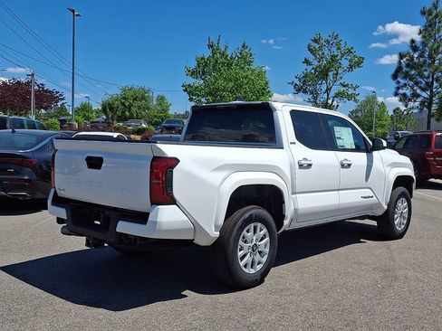 New 2026 Toyota Tacoma SR5 AWD/4WD image 6
