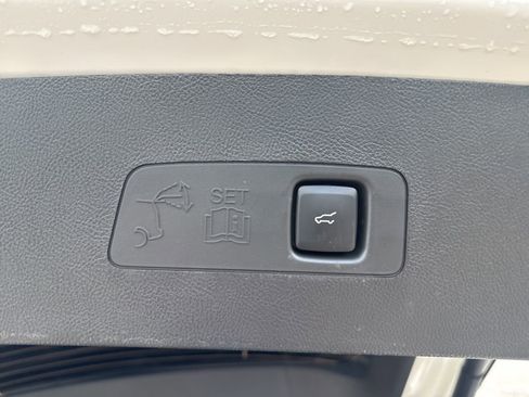 Used 2025 Lincoln Corsair Reserve w/ Jet Appearance Package image 20