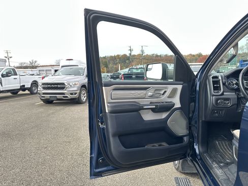 Used 2022 RAM 1500 Limited image 11