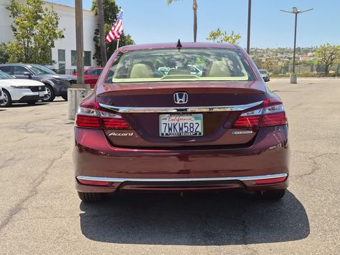 Used 2017 Honda Accord EX-L image 4