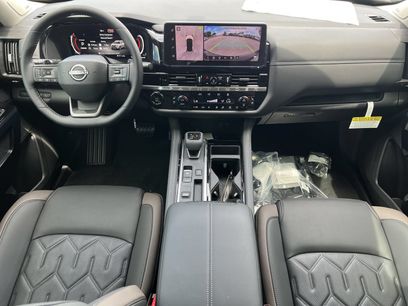 New 2026 Nissan Pathfinder Platinum