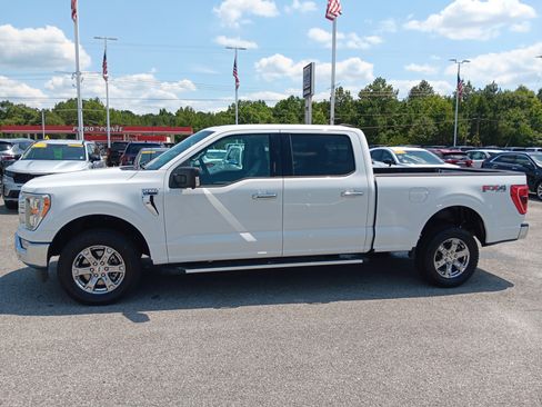 Used 2023 Ford F150 XLT w/ Equipment Group 302A High AWD/4WD image 3
