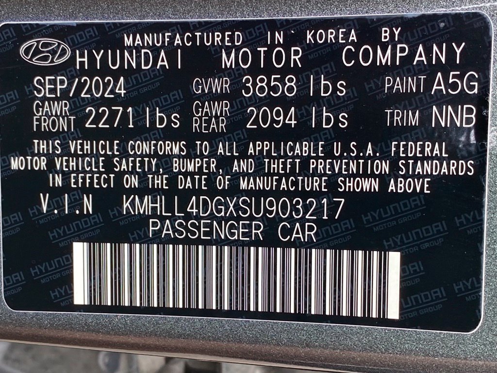 Certified 2025 Hyundai Elantra SE FWD image 38