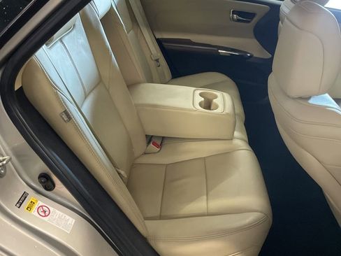 Used 2015 Toyota Avalon XLE Premium FWD image 13