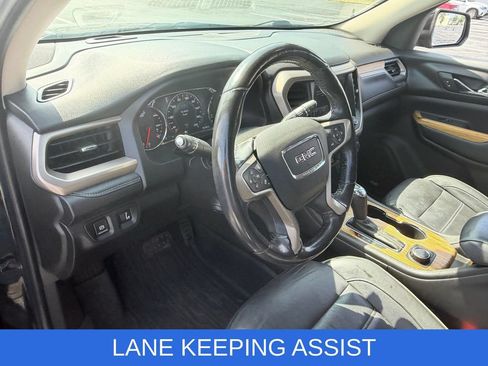 Used 2018 GMC Acadia Denali w/ Technology Package AWD/4WD image 10