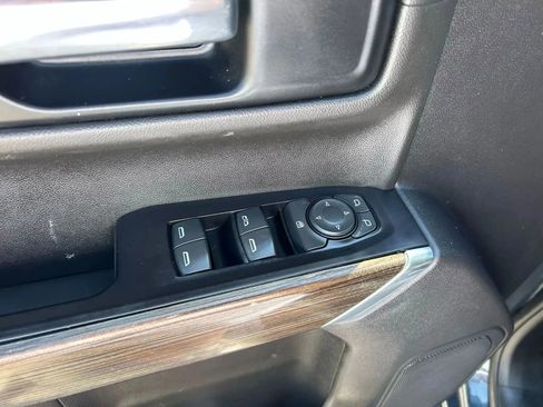 Used 2020 Chevrolet Silverado 1500 LT w/ All-Star Edition image 28