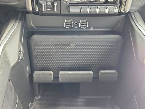 New 2026 RAM 3500 Big Horn AWD/4WD image 26