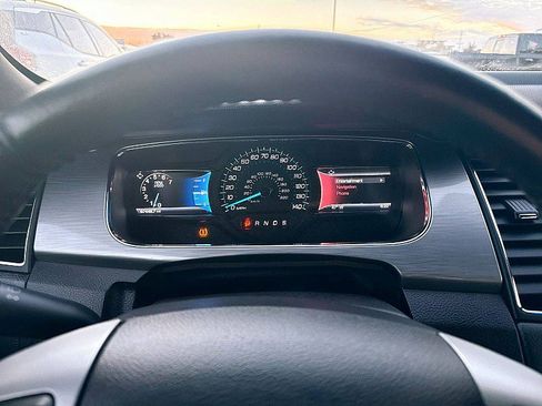 Used 2015 Ford Taurus SEL w/ Equipment Group 201A image 20
