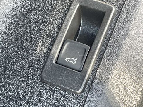 New 2026 Audi Q5 Premium Plus image 19