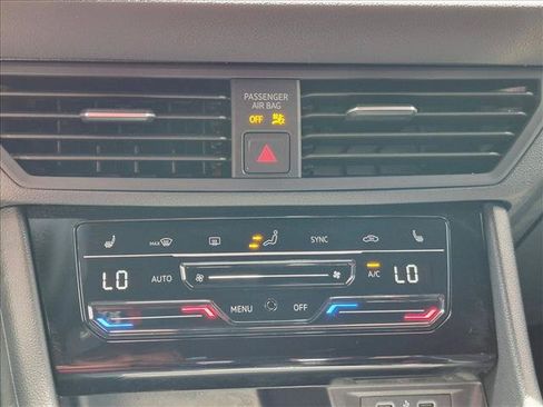 Used 2025 Volkswagen Jetta Sport FWD image 14