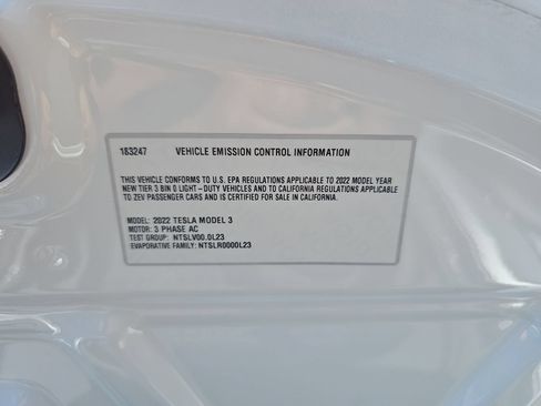 Used 2022 Tesla Model 3 Long Range AWD/4WD image 15