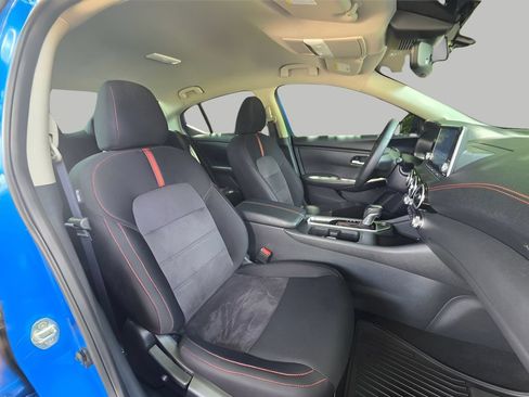 Used 2025 Nissan Sentra SR w/ Trunk Package FWD image 10